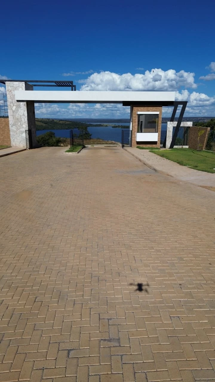 Entrada do Lago Premier