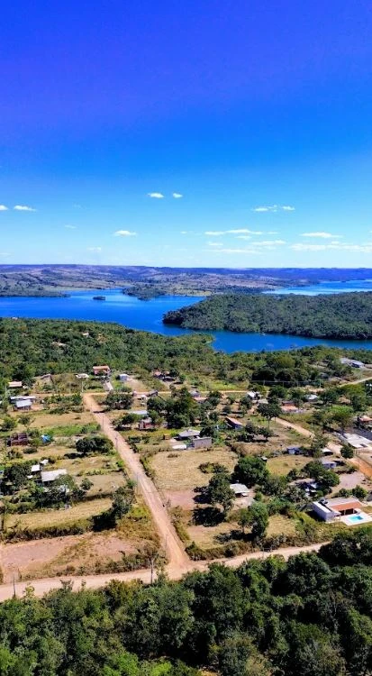 Condomínio Porto Vitória e entorno do Lago Corumbá — vista aérea 2