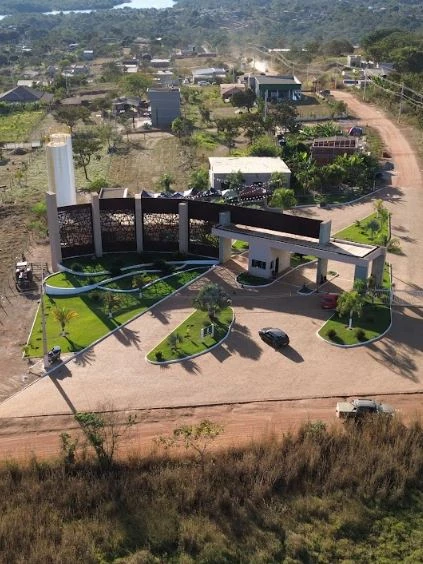Condomínio Porto Vitória e entorno do Lago Corumbá — vista aérea 6